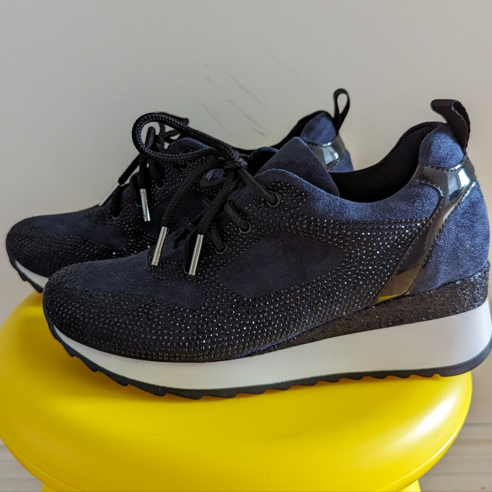 35 EVY ALMOND TOE PLATFORM EMBELLISHED SNEAKER IN NAVY FAUX SUEDE